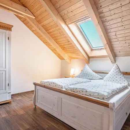 Blockhaus 아파트 *