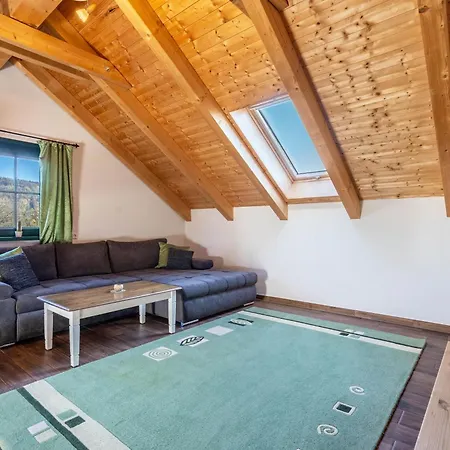 Blockhaus Apartament *