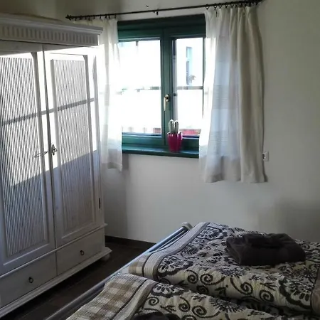 Blockhaus - Ferienwohnung Sunrise Apartment Augustusburg